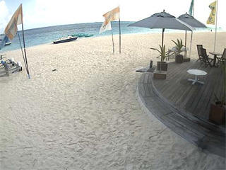 Kuredu island webcam, maldives